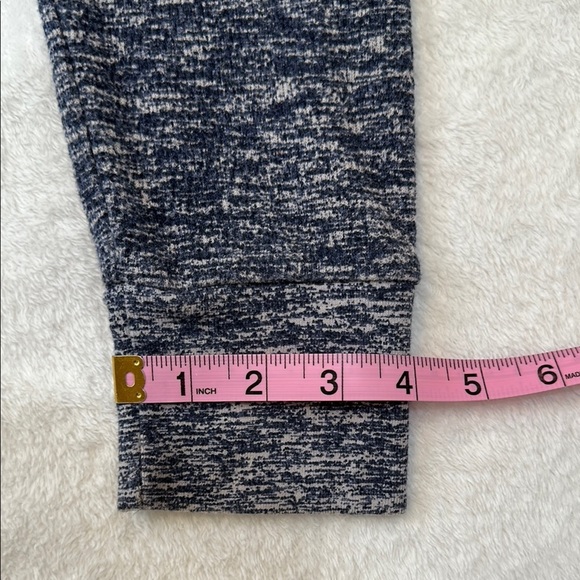 Hollister Blue and White Long Sleeve Tee Contemporary Design - Picture 7 of 9